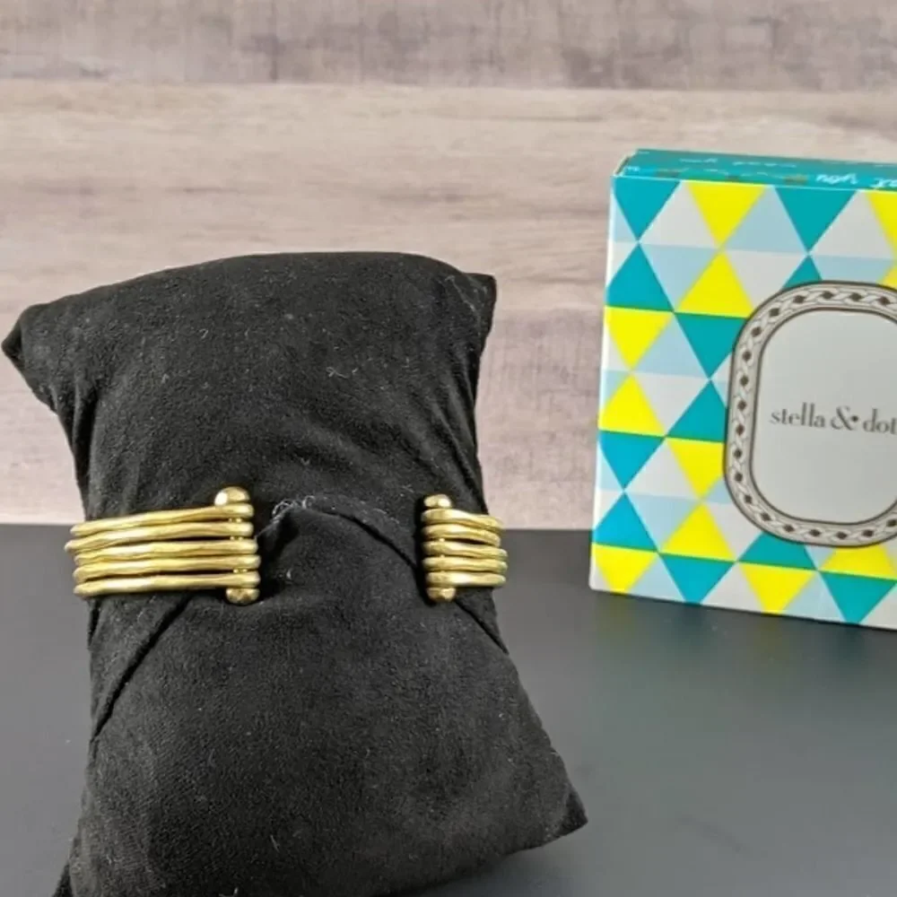 Gold Quinn Cuff Bracelet Stella and Dot